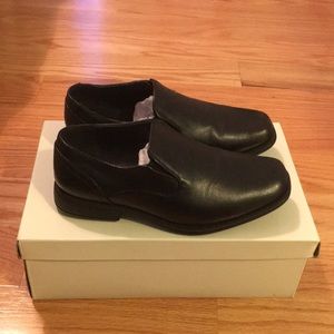 NWT Boys Dress Shoes